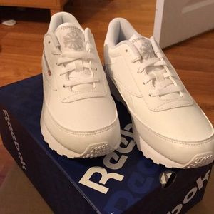 Reebok Classic Renaissance (Women’s wide)